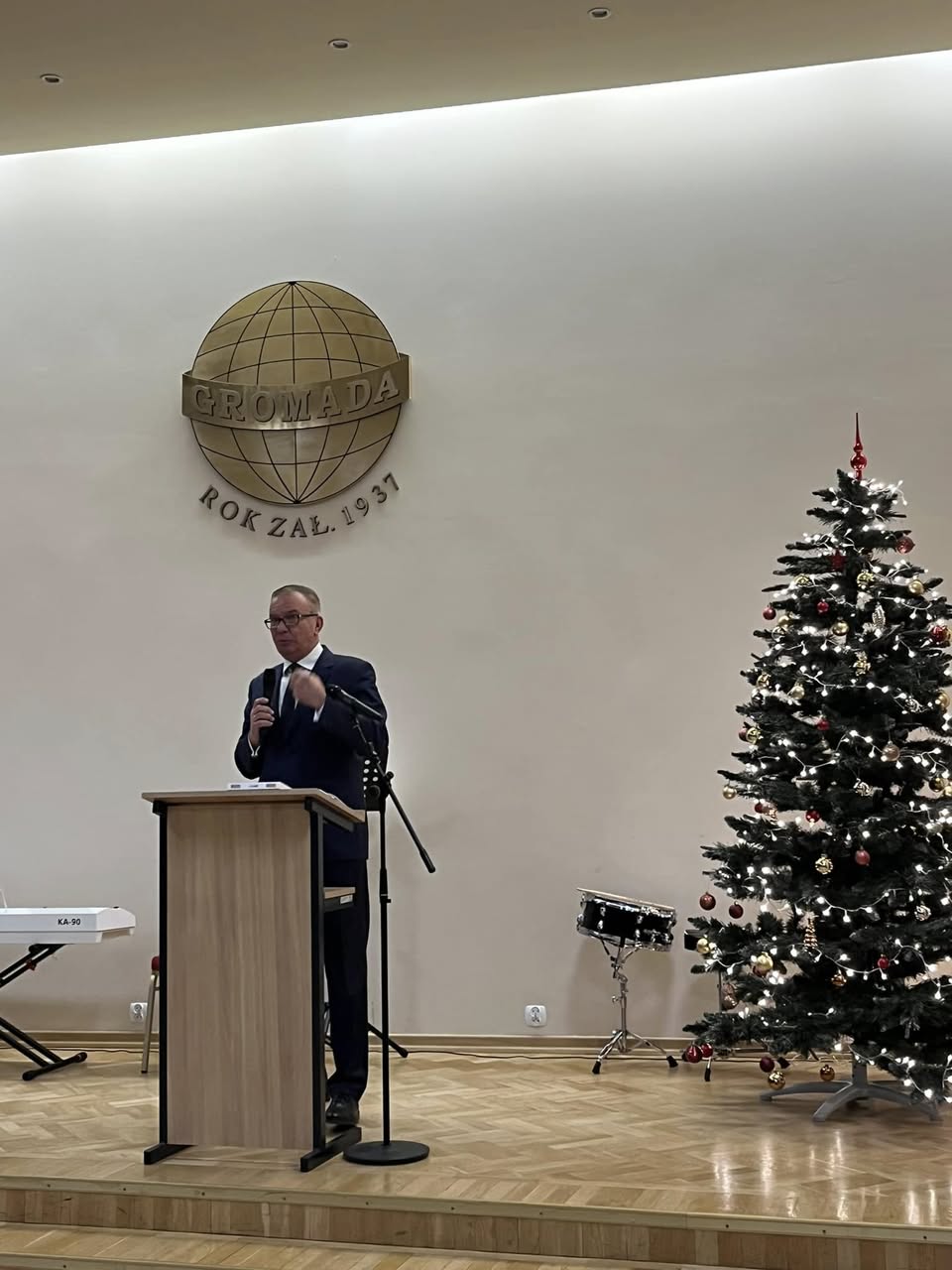 Kochani członkowie!