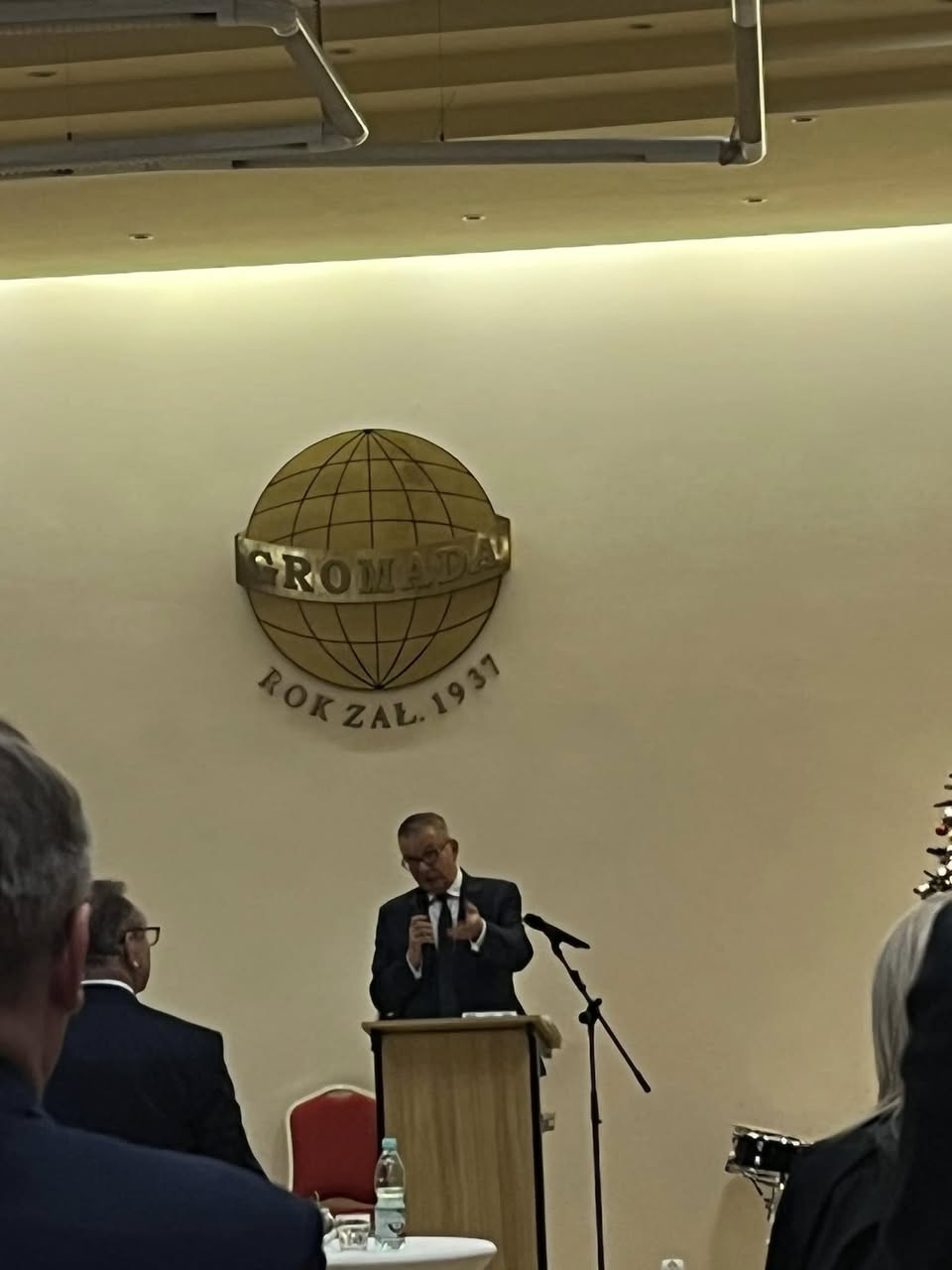 Kochani członkowie!